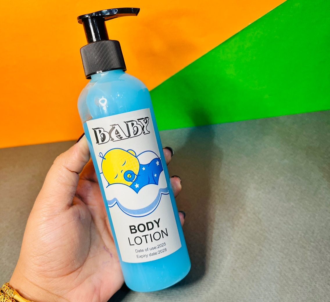 لوسیون بدن بیبی ۲۵۰ میلی لیتر با بوی بچه