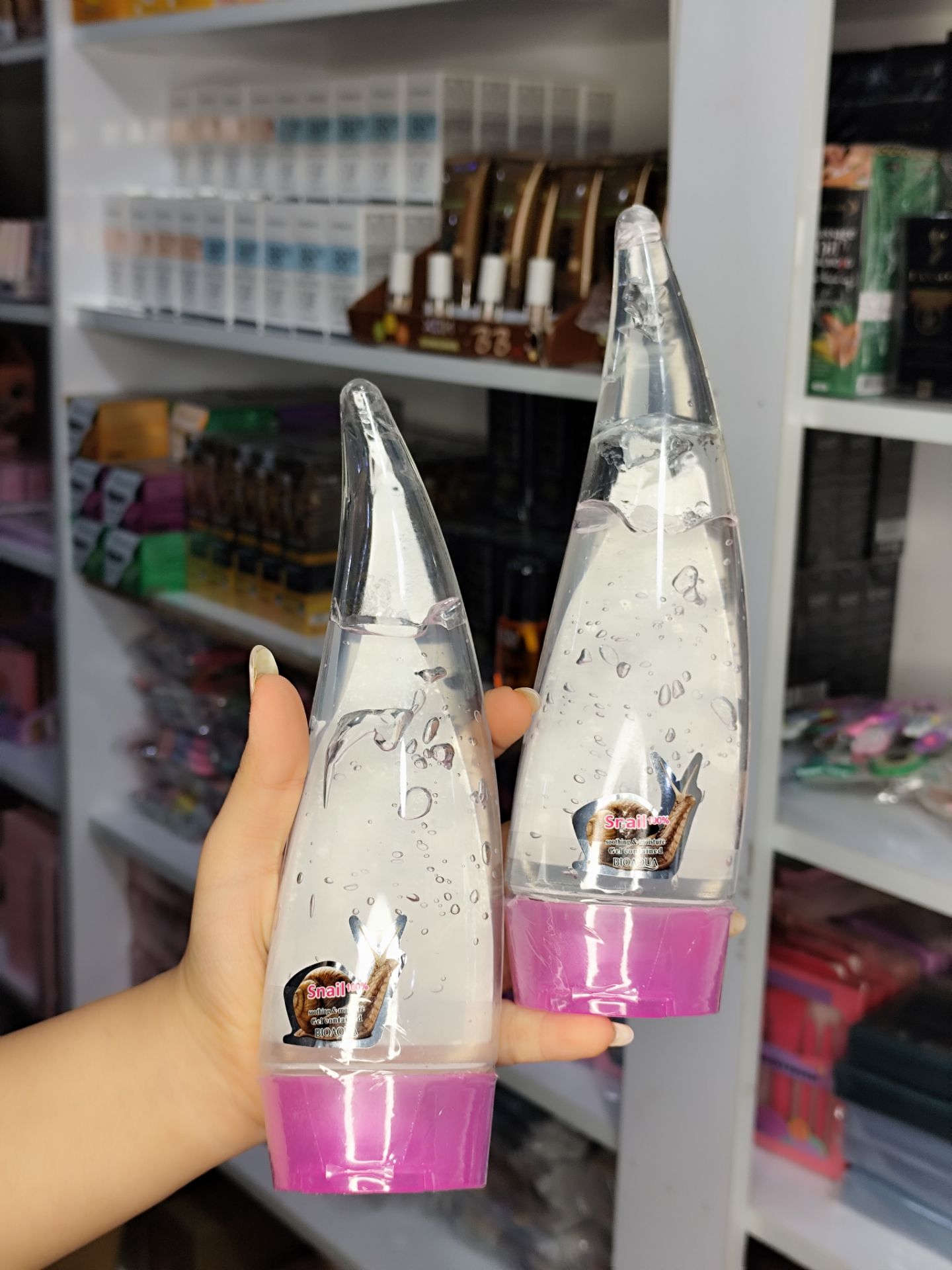 ژل آبرسان و مرطوب کننده شاخکی حلزون